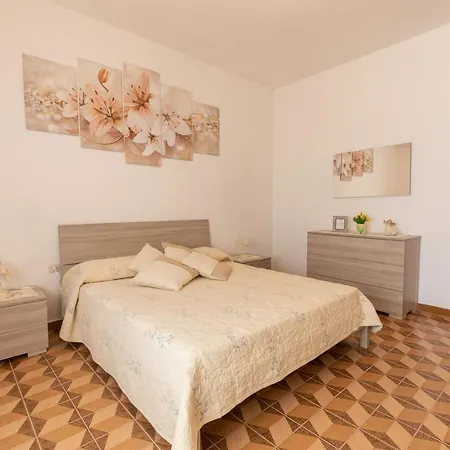Domus Antonia Ferienhaus *