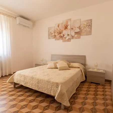 Domus Antonia Ferienhaus *